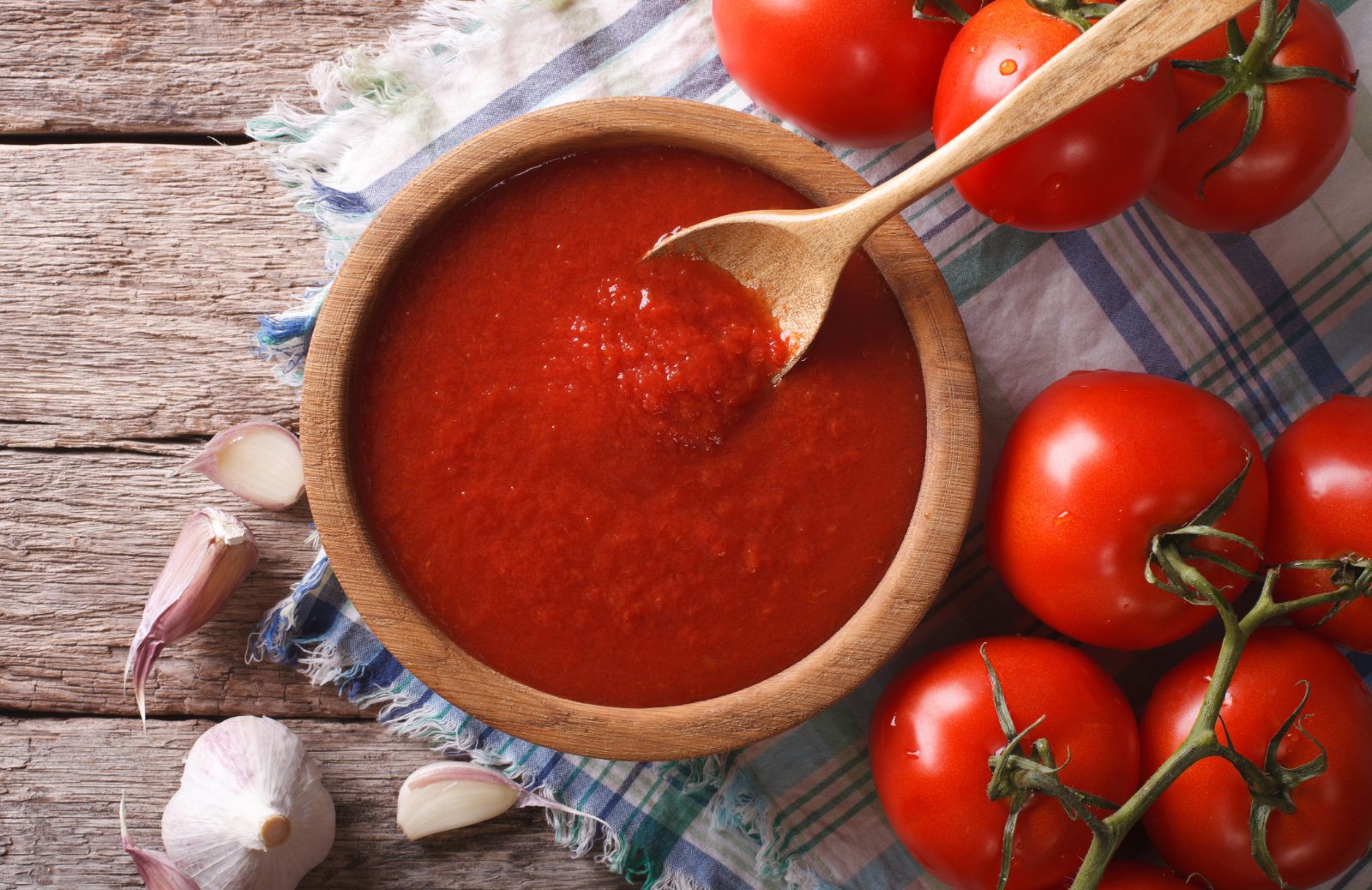 Come si fa il sugo di pomodoro fresco