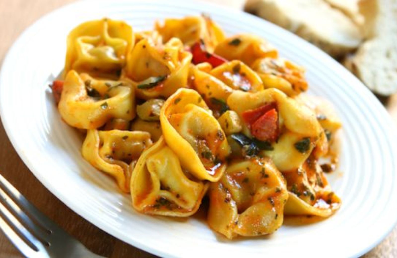 Come cucinare i tortellini ai funghi porcini