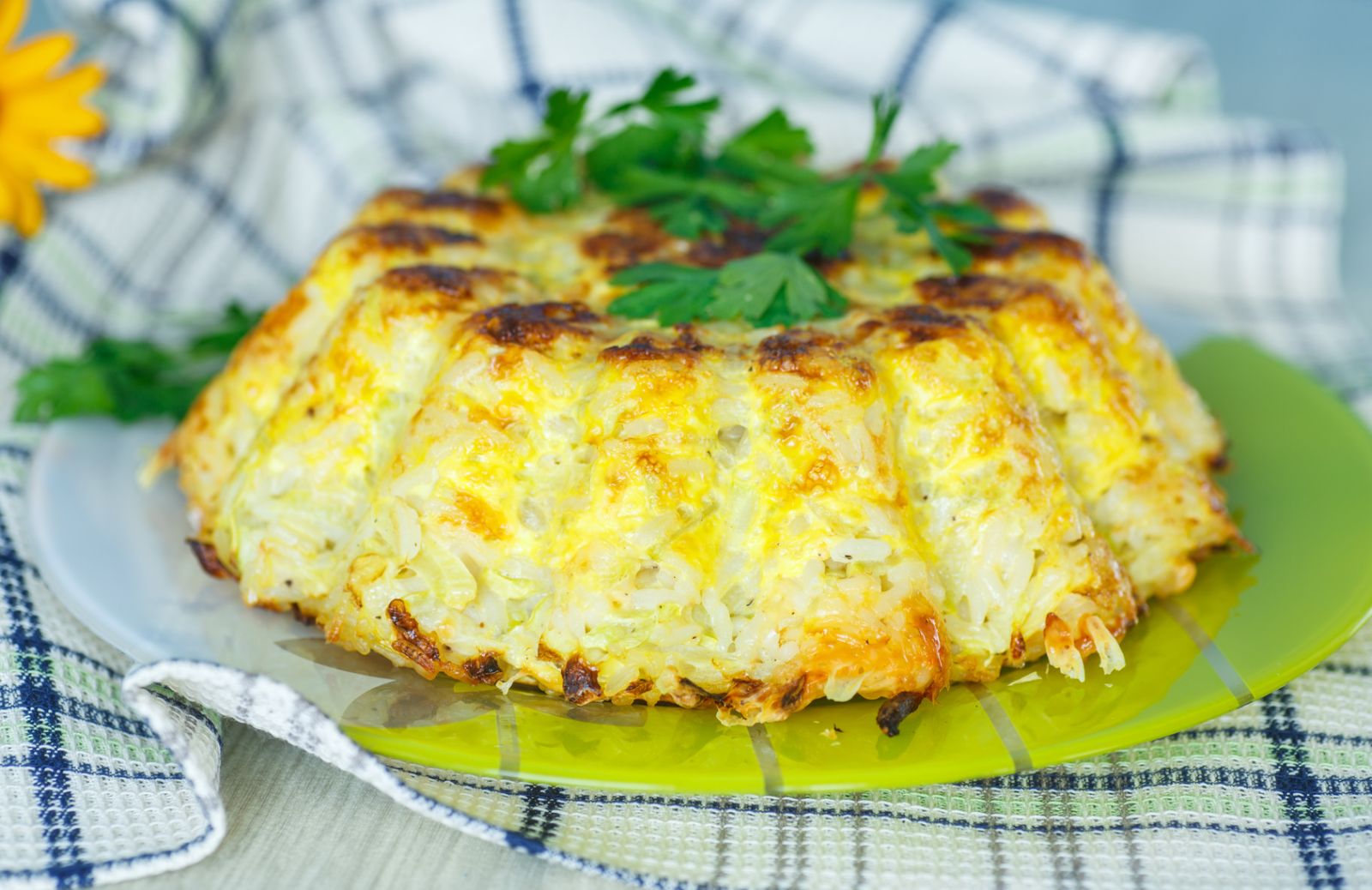 Come fare il tortino di riso alle zucchine