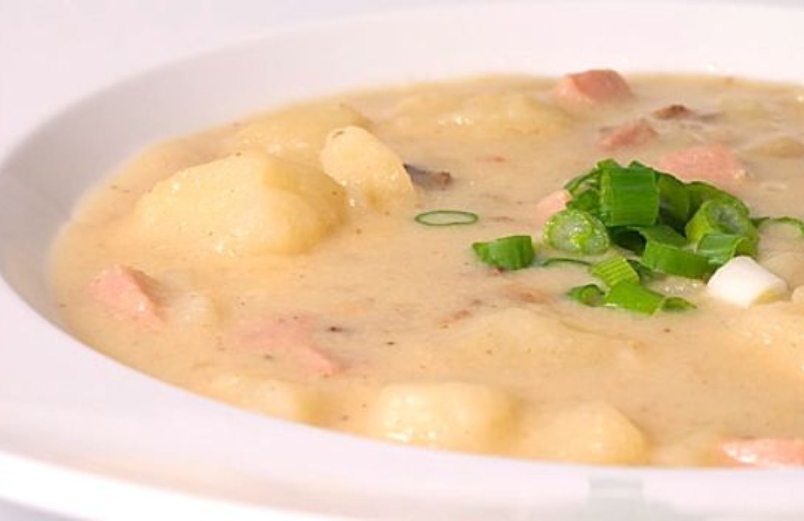 Come fare una zuppa di patate e gamberetti