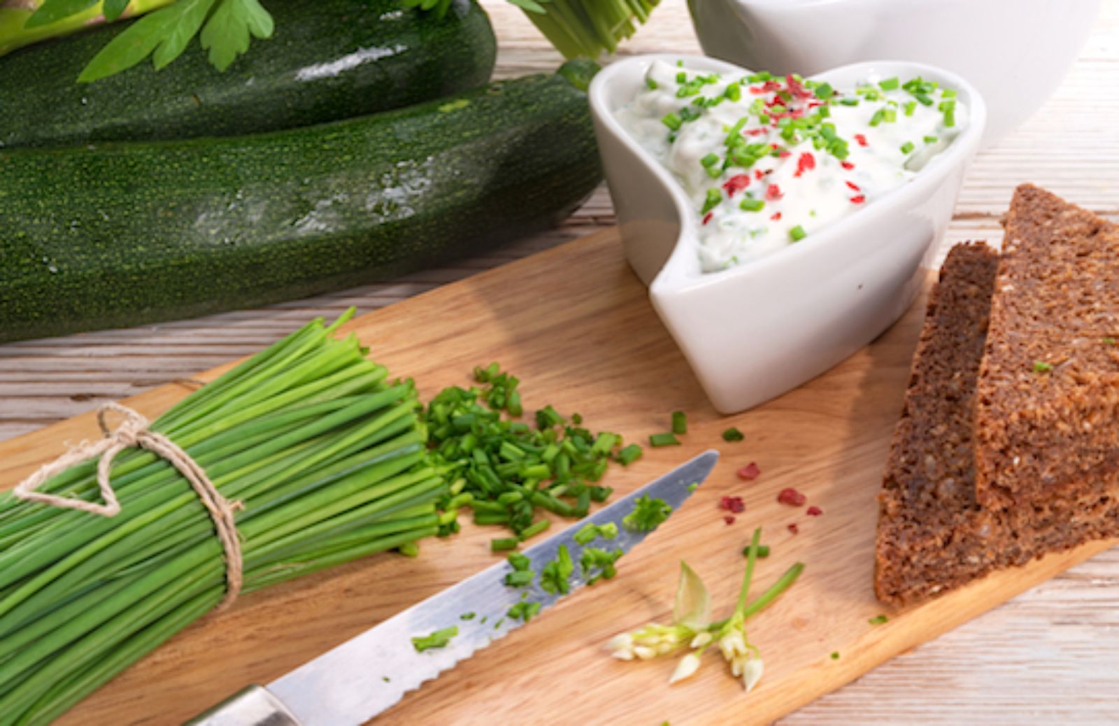 Come fare le zucchine ripiene al caprino