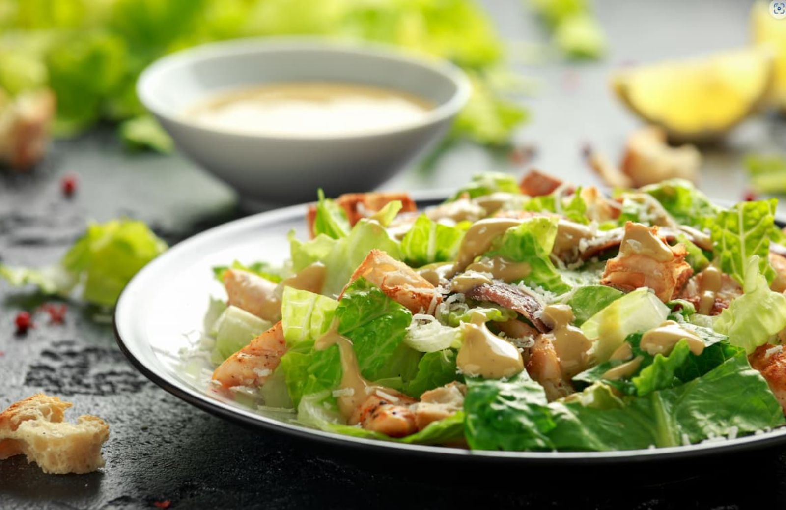 Insalata di pollo, una ricetta semplice per un pranzo veloce