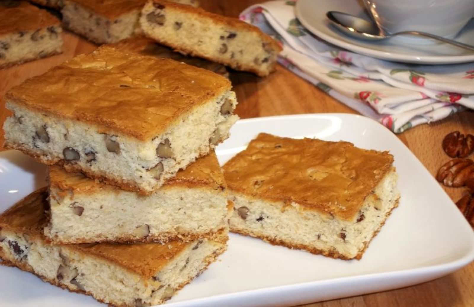 Blondies alle noci pecan: quando i brownies... Sono bianchi!