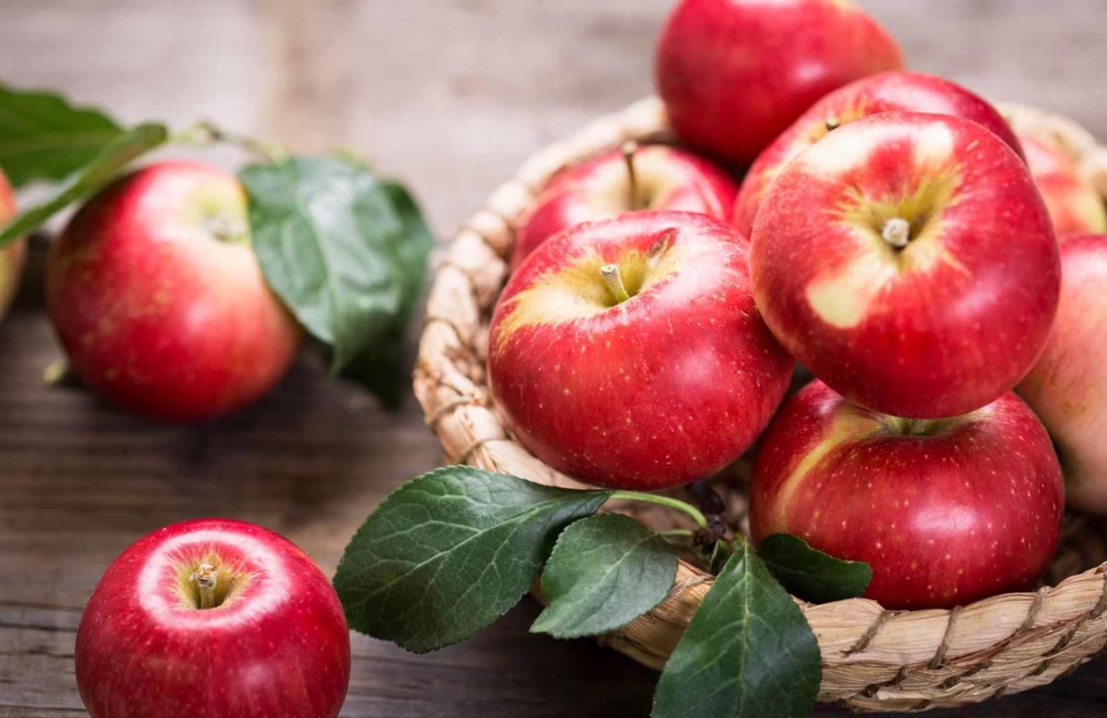 Le 5 proprietà della mela, frutto della salute per eccellenza