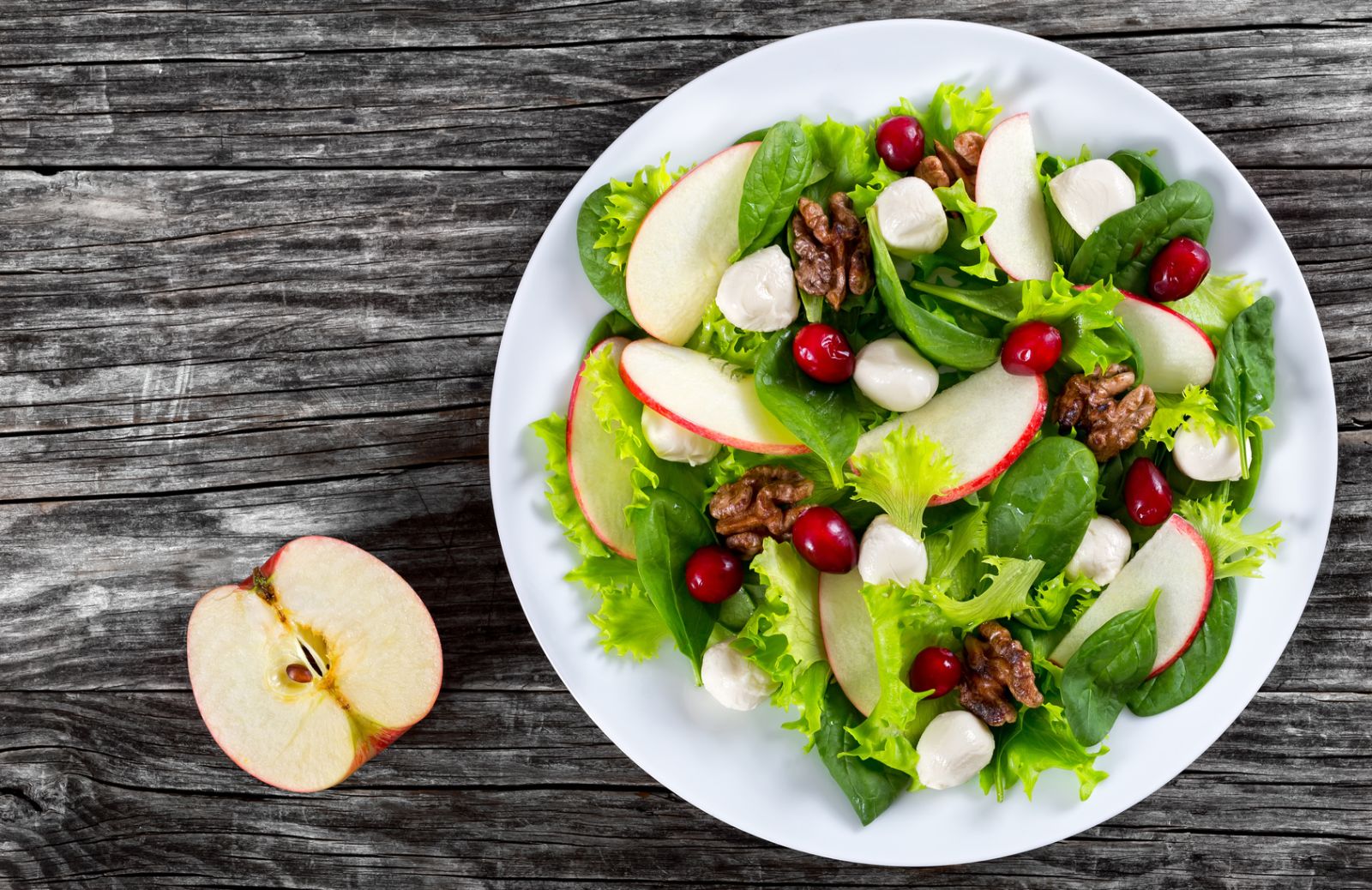 Insalata primavera con mela KANZI®: la ricetta