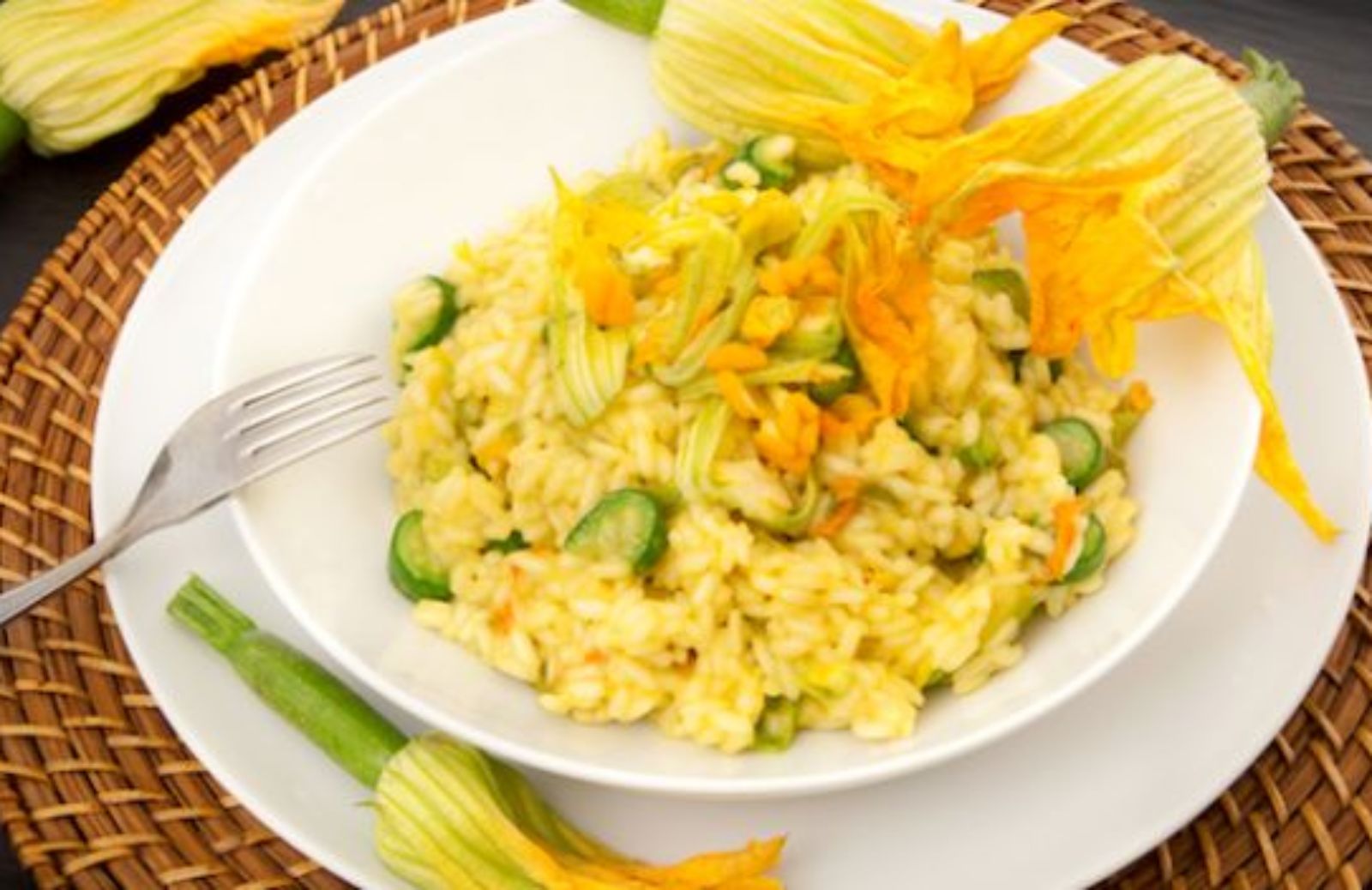 Ricetta del risotto ai fiori di zucca, zucchine e zafferano Deabyday