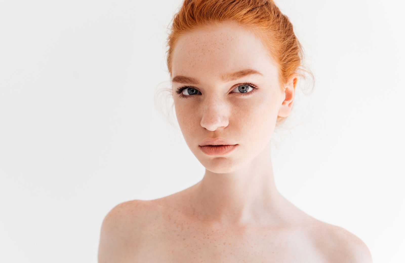 Come migliorare l’aspetto della pelle del viso in modo naturale