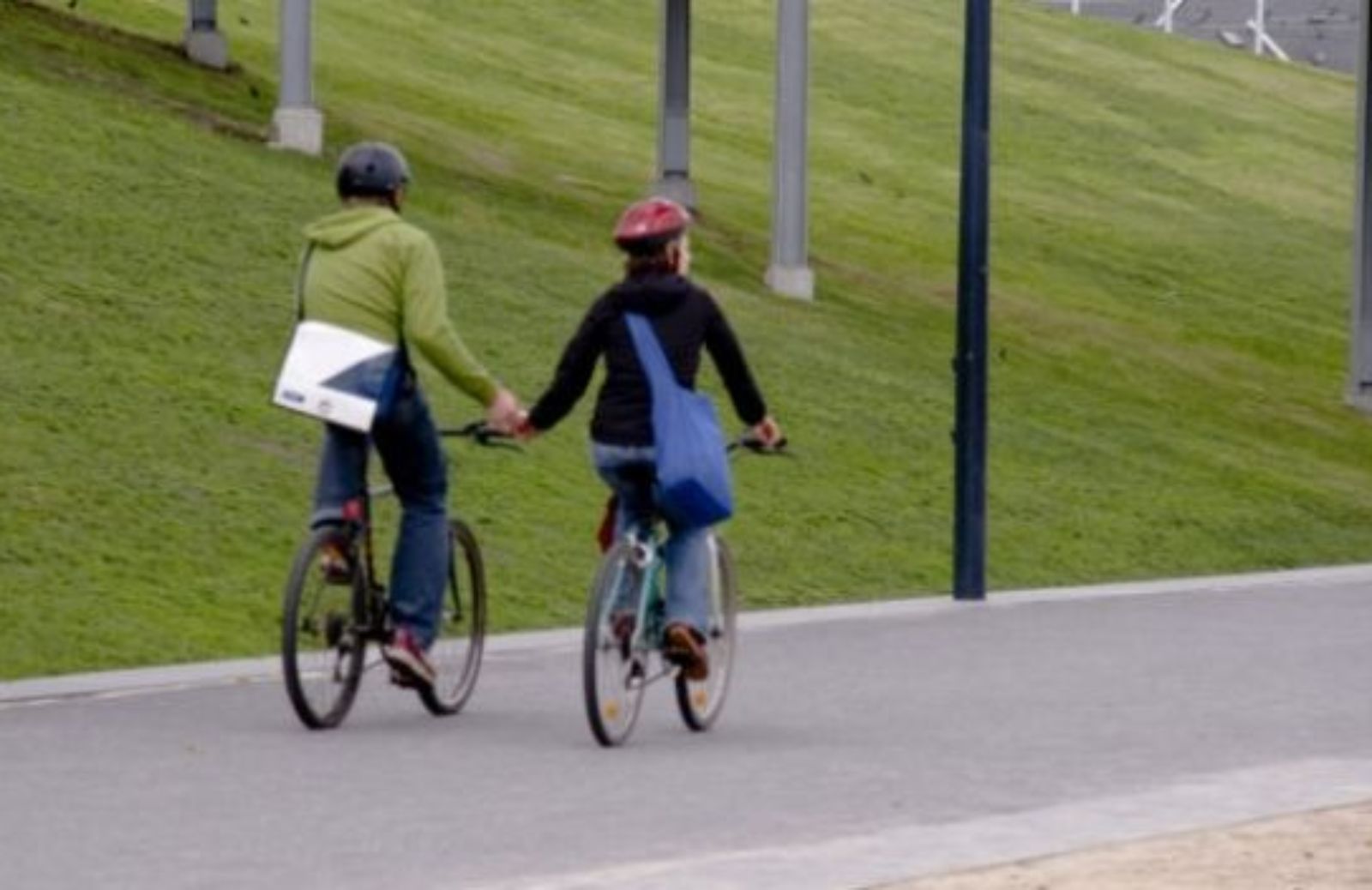 Come viaggiare in bicicletta in sicurezza