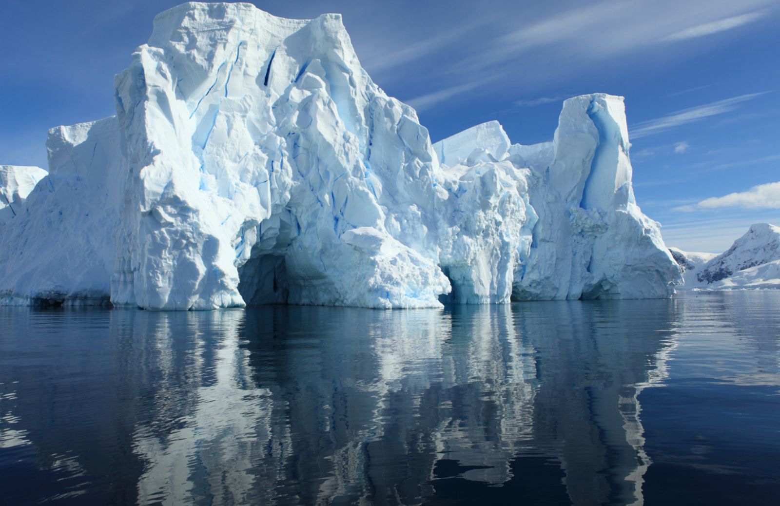 Il ghiaccio della Groenlandia e dell’Antartico sta scomparendo 