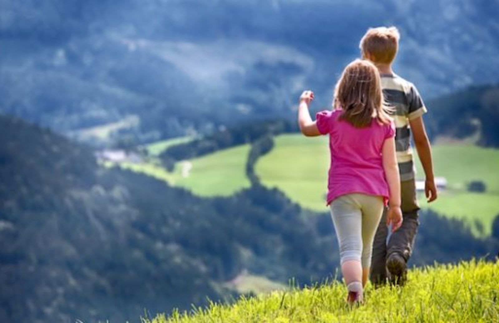 Come andare in montagna in sicurezza coi bambini