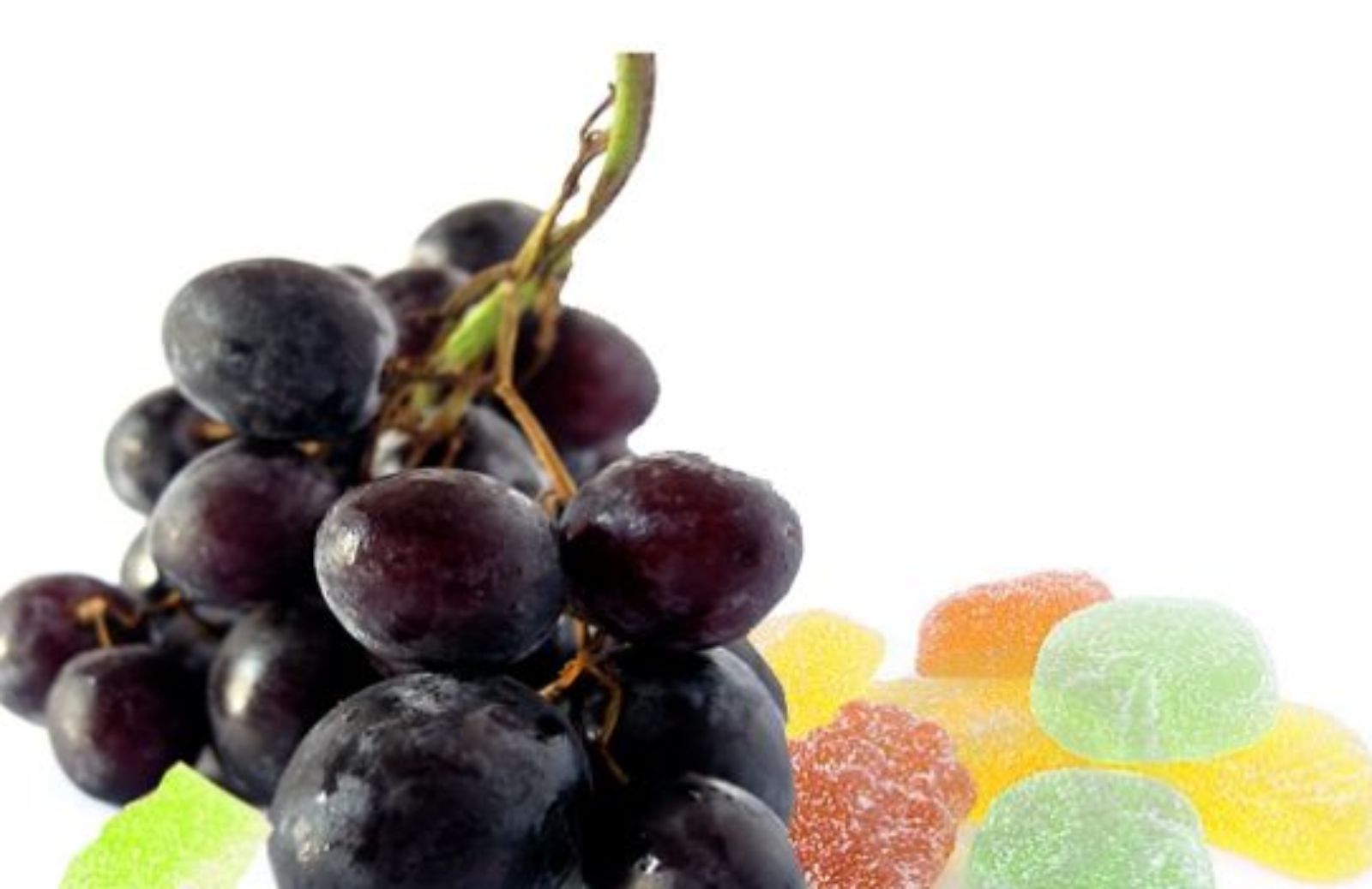 Come giocare con la frutta: collane d'uva e gelatine