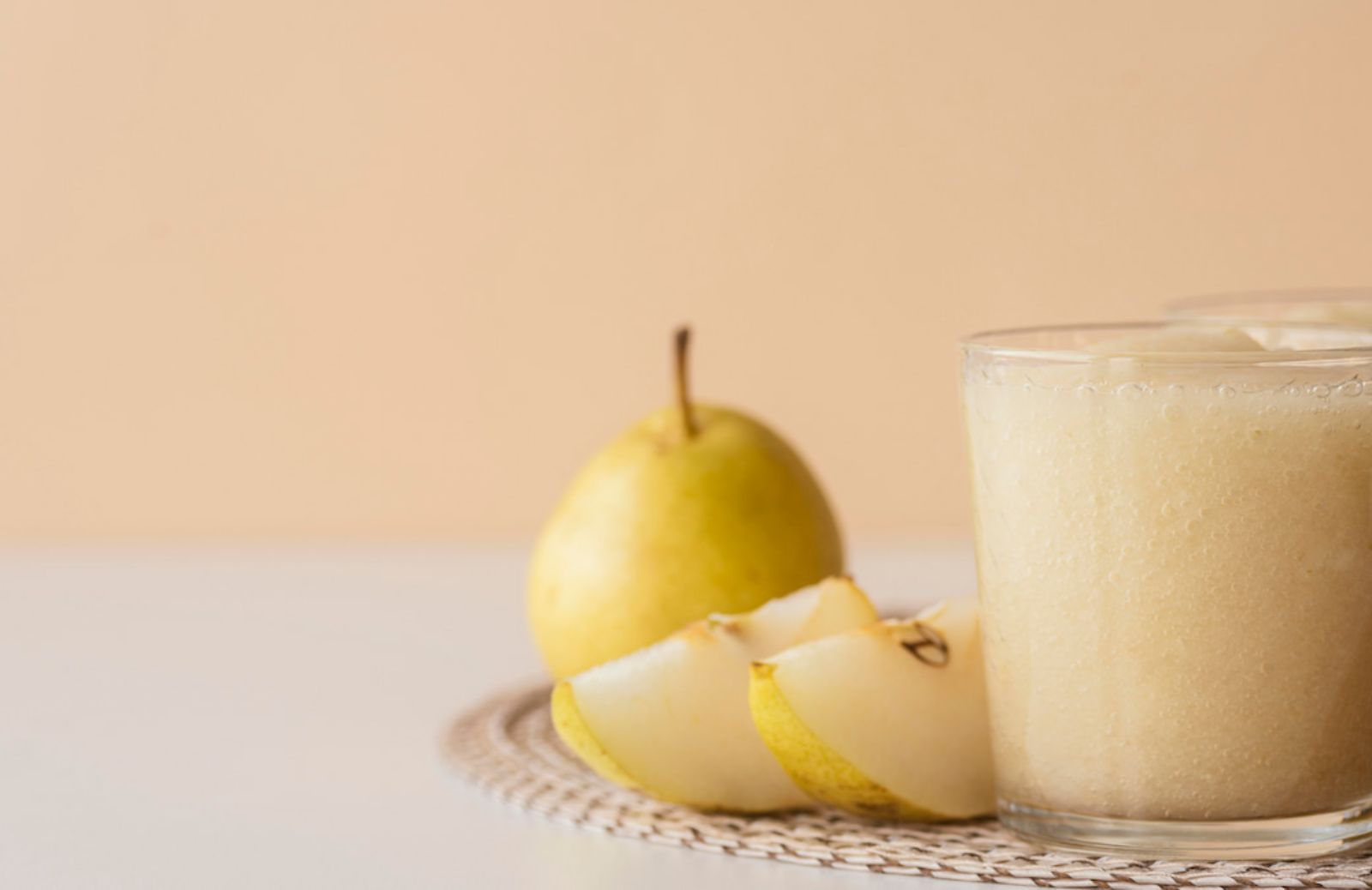 Come fare in casa il succo di pera