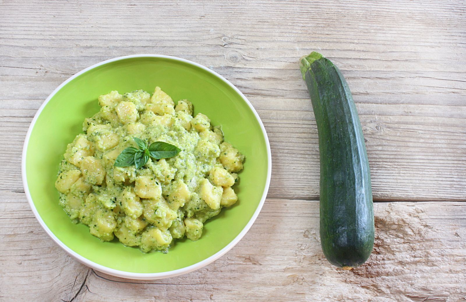 Come preparare il pesto di zucchine per i bambini