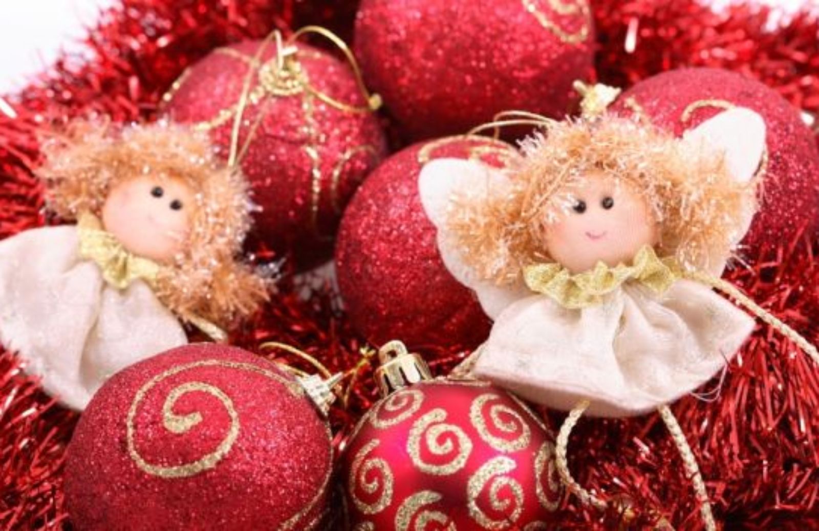 Natale in casa: fare le decorazioni per l'albero con i bambini