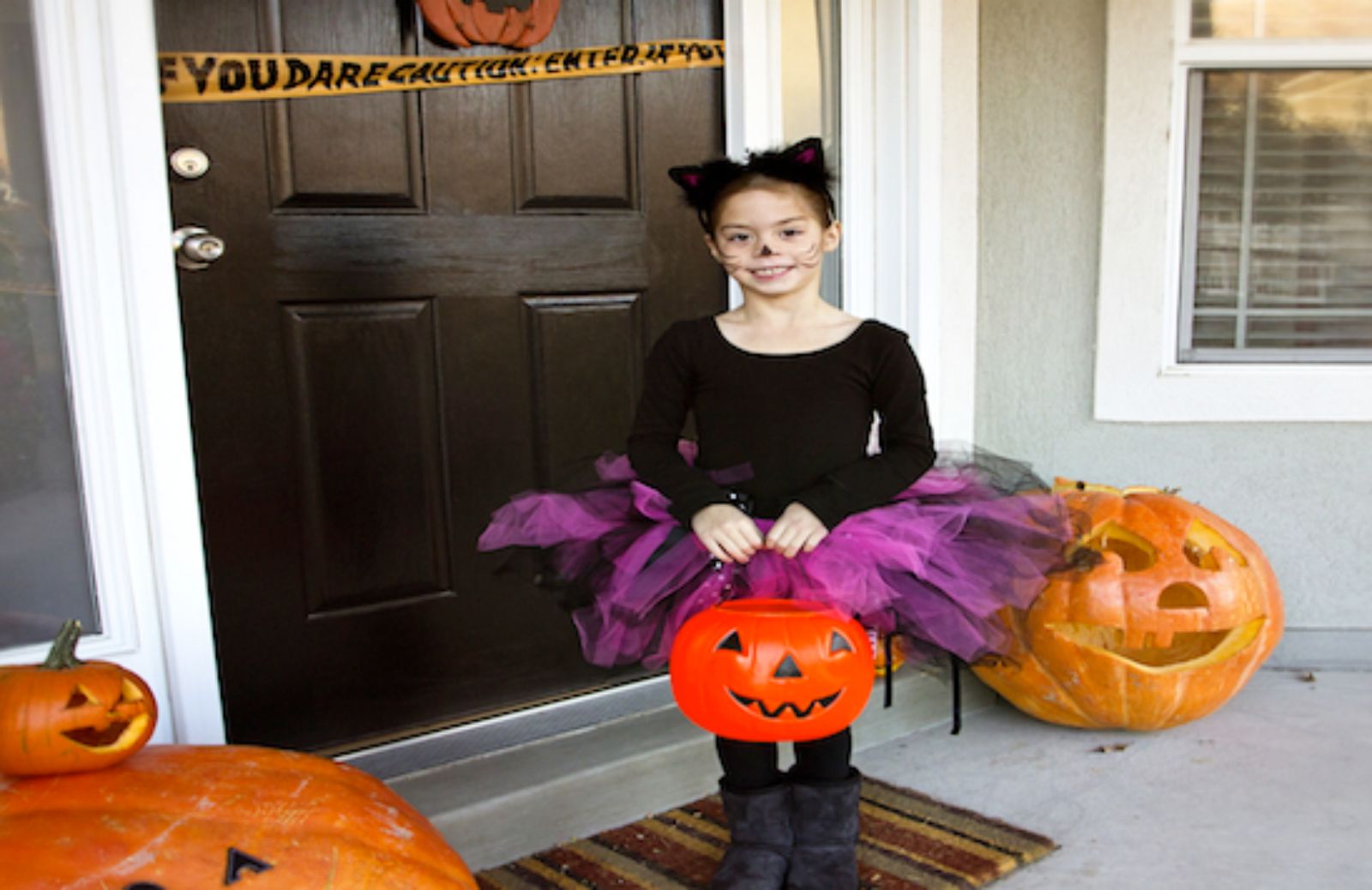 Come decorare la porta di casa per Halloween