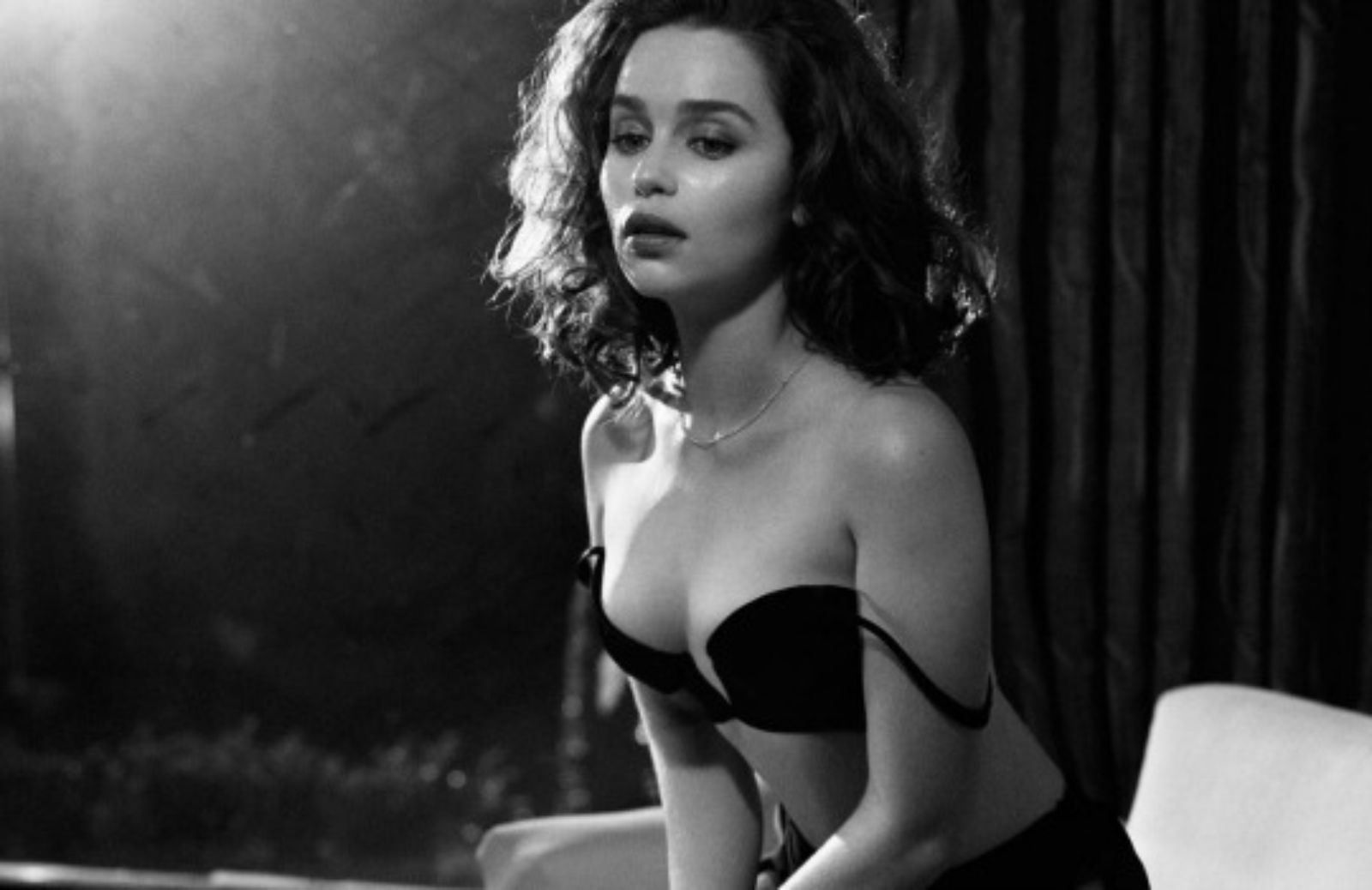 Chi è Emilia Clarke, star de 