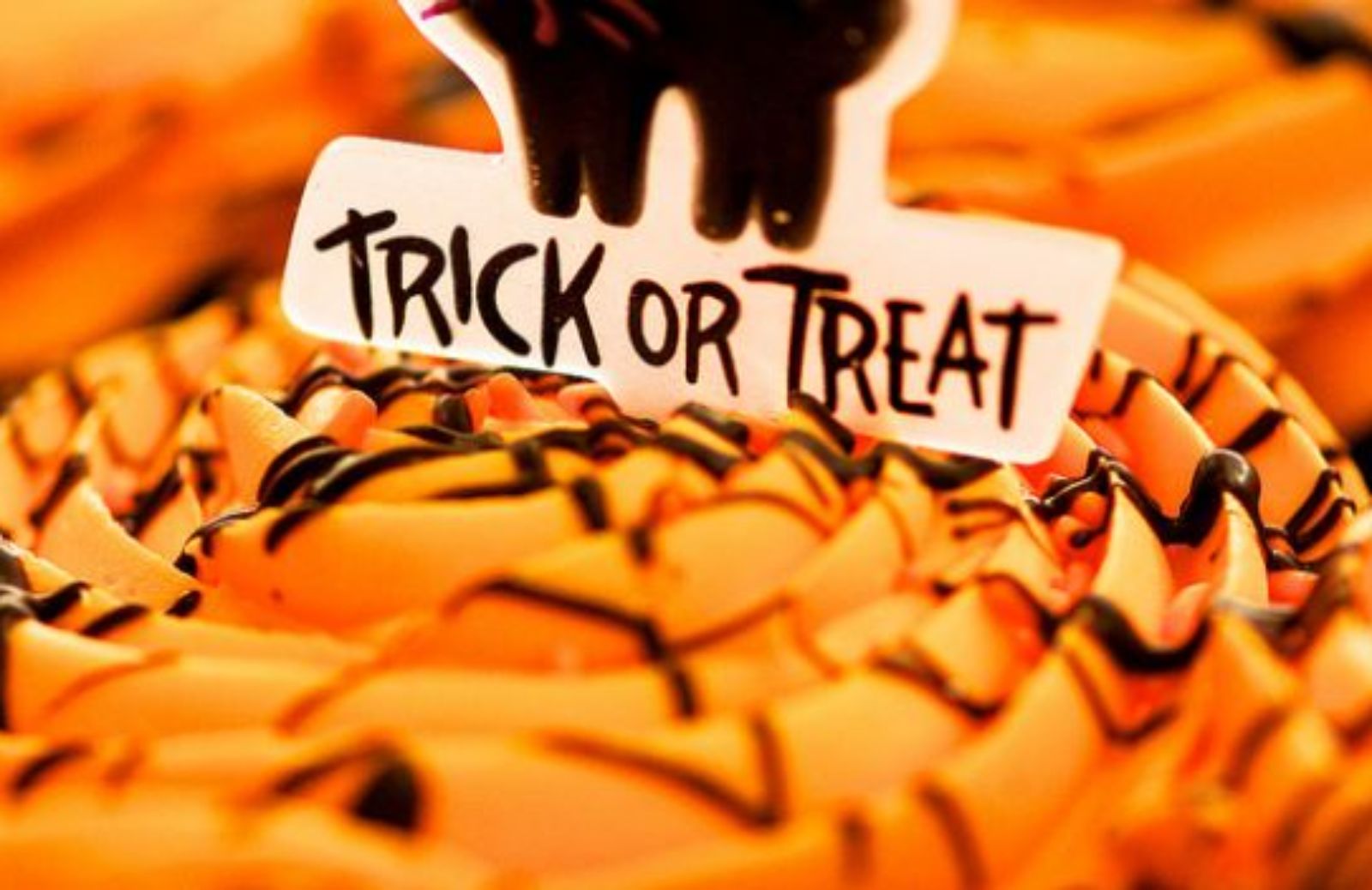 Come fare il trick or treat di Halloween in totale sicurezza