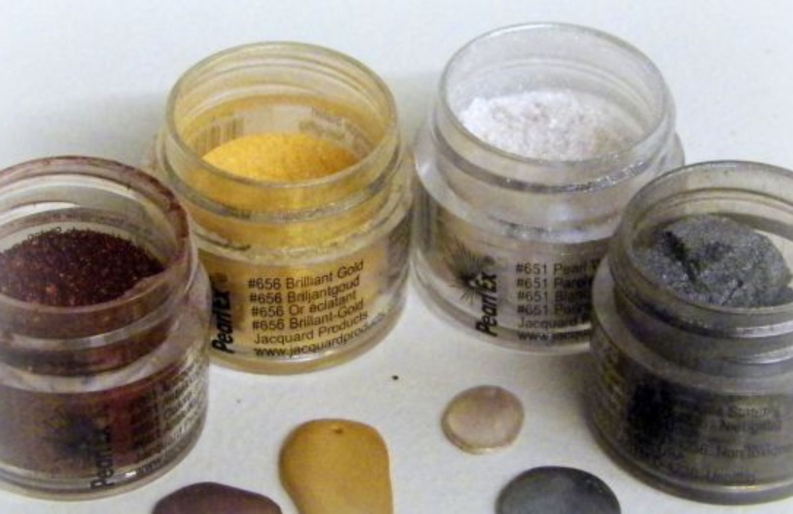 Paste polimeriche: i colori, i pigmenti e i materiali da inclusione