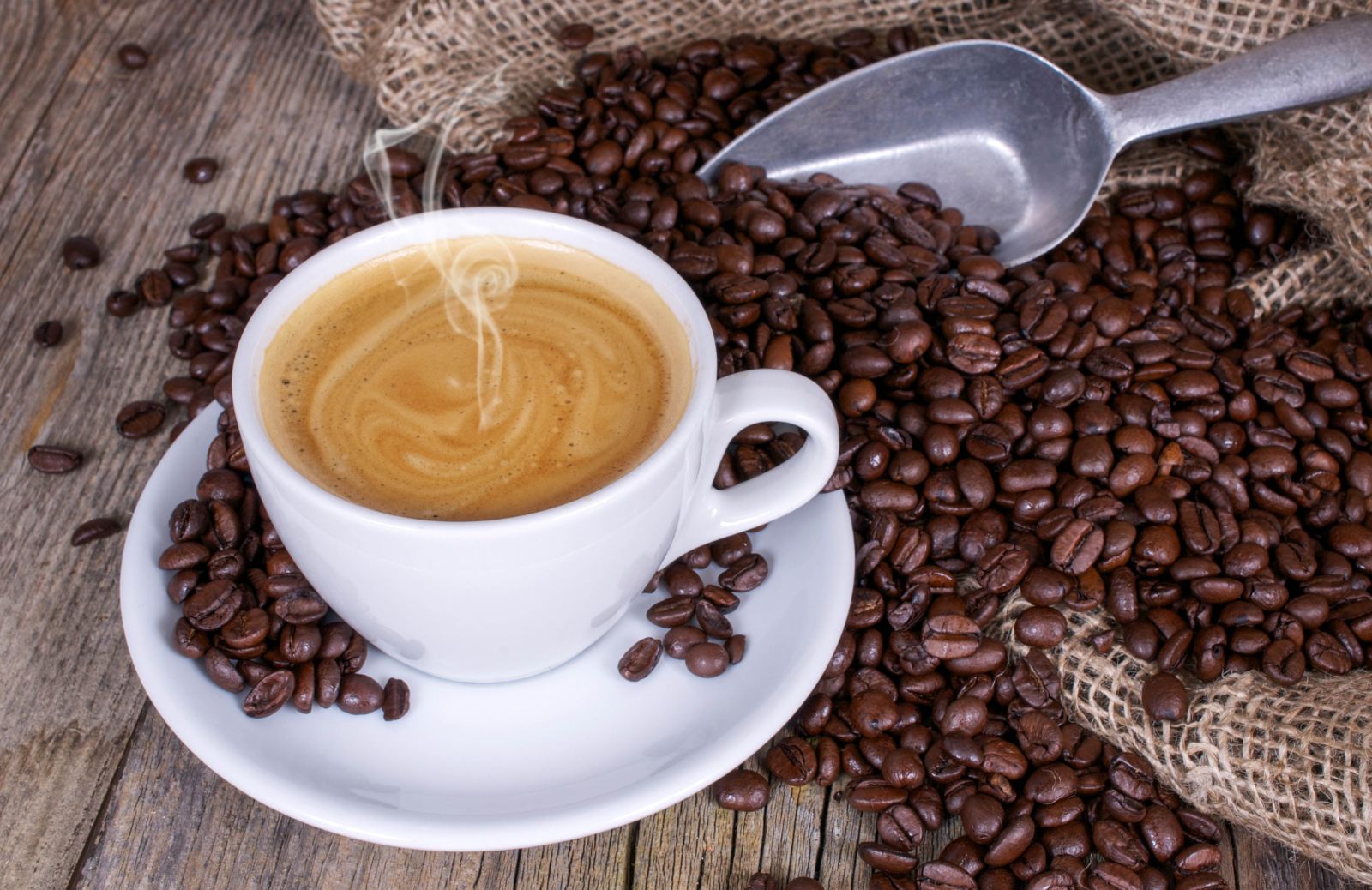 Tutta la magia del caffè: stili, ricette e curiosità di 40 caffè in 29 paesi