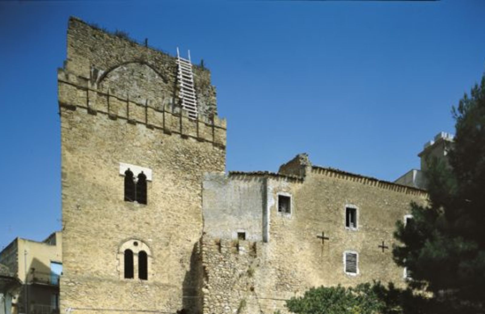 In Sicilia tra vigneti e castelli