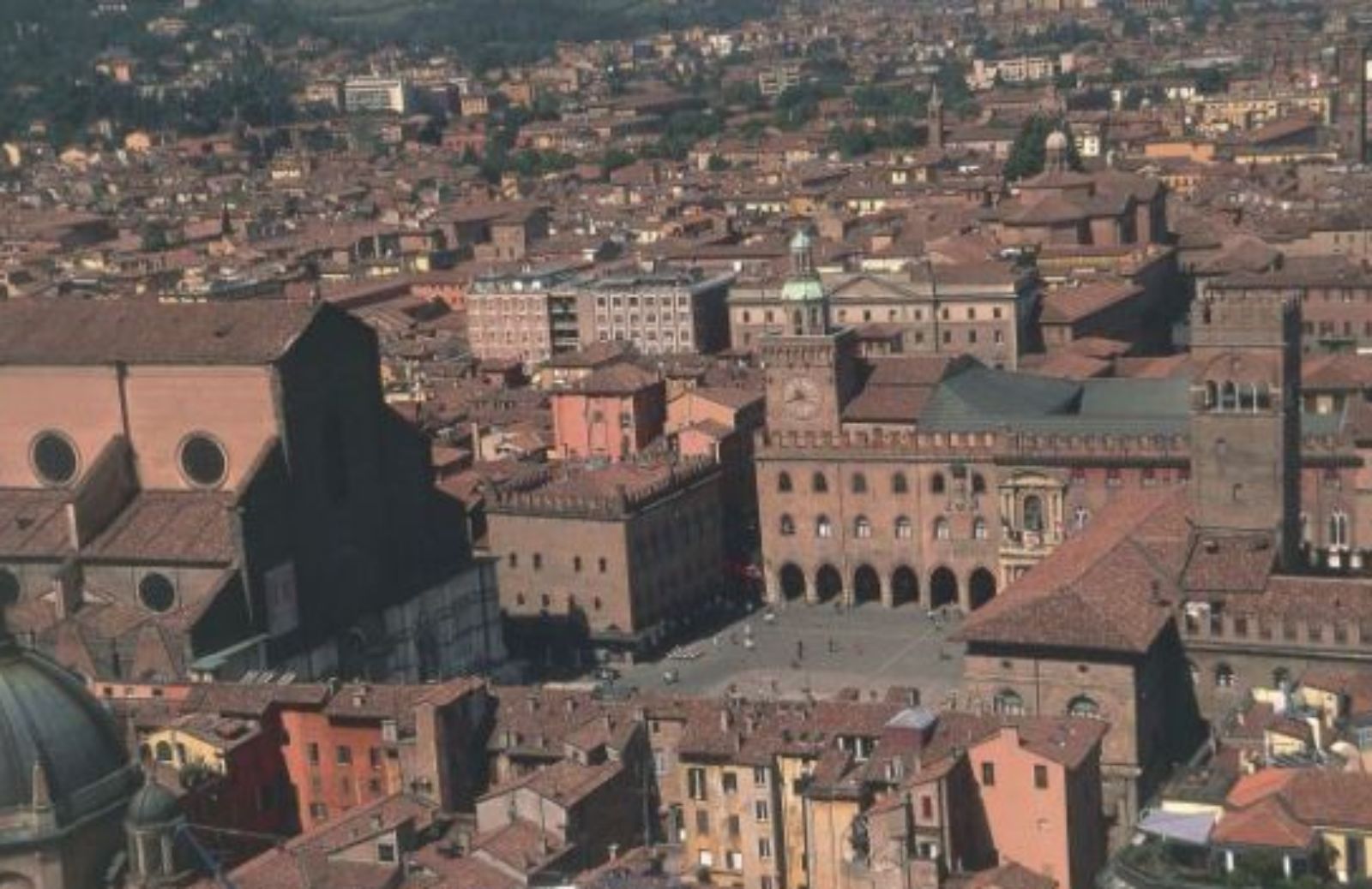 La tua casa è Piazza Grande