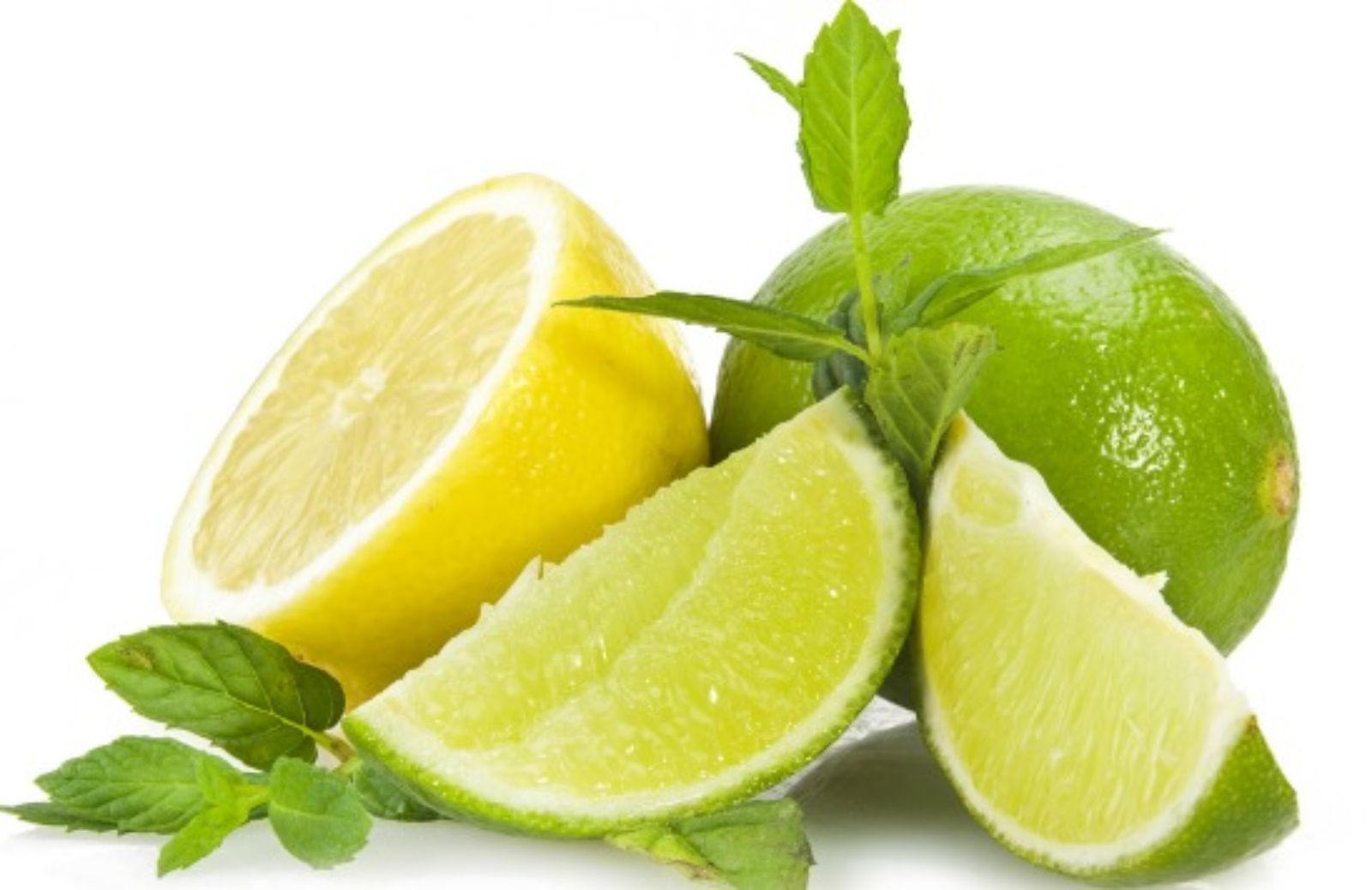 Lime e limone: combatti la forfora con rimedi naturali