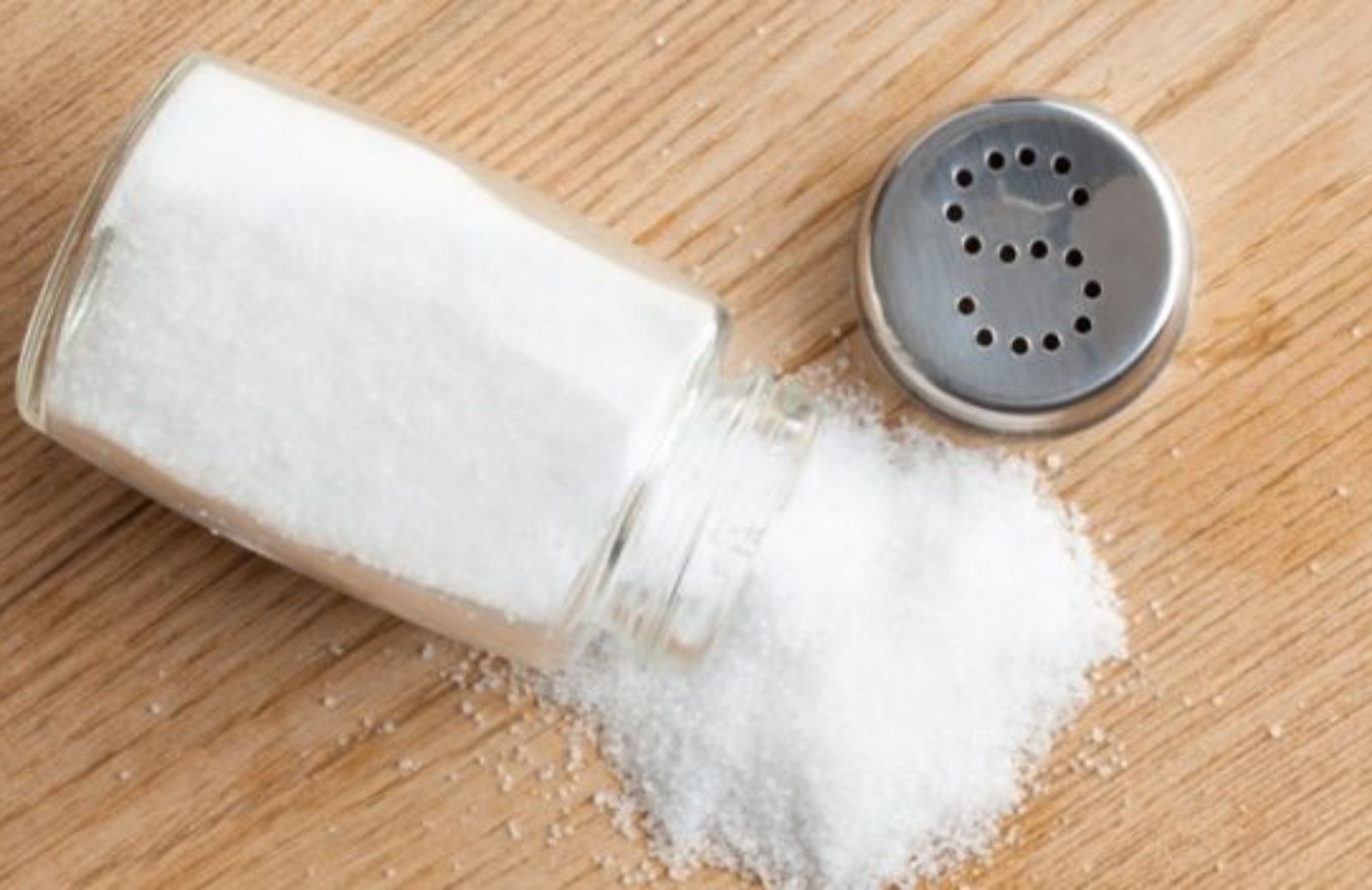Come ridurre il sale nell'alimentazione