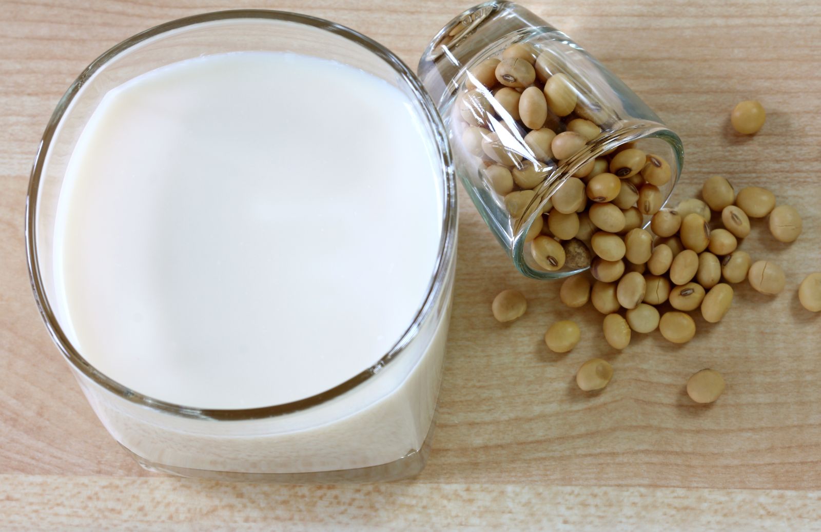 Come proteggere la salute con le proprietà del latte di soia
