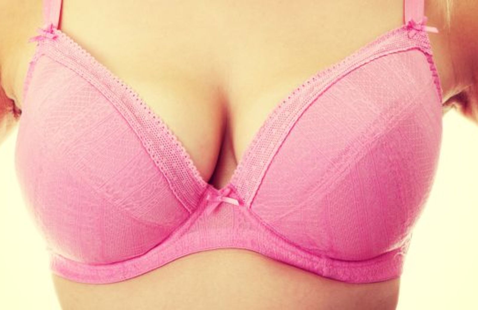 Chirurgia estetica: arriva la formula per il seno perfetto