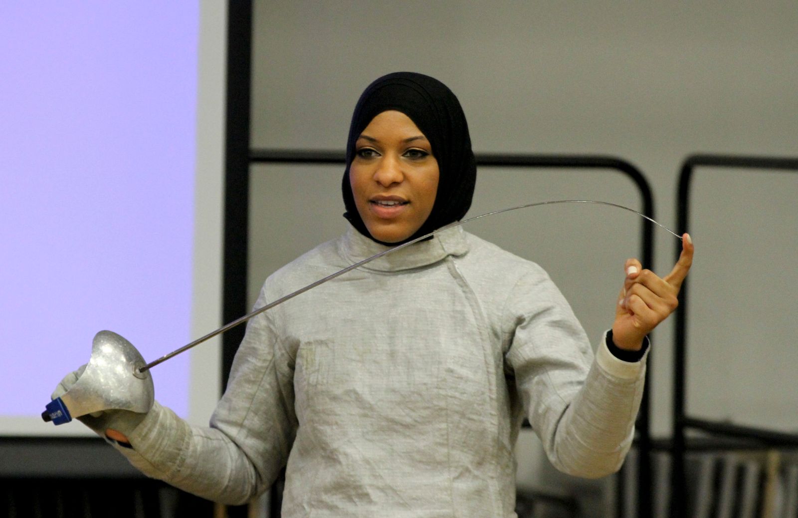 Ibtihaj Muhammad: la prima donna col velo alle Olimpiadi