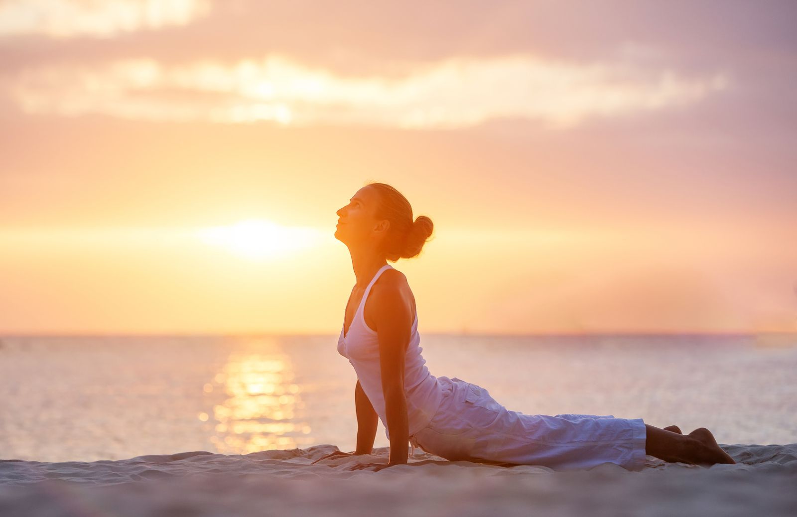 Come combattere il caldo con lo yoga