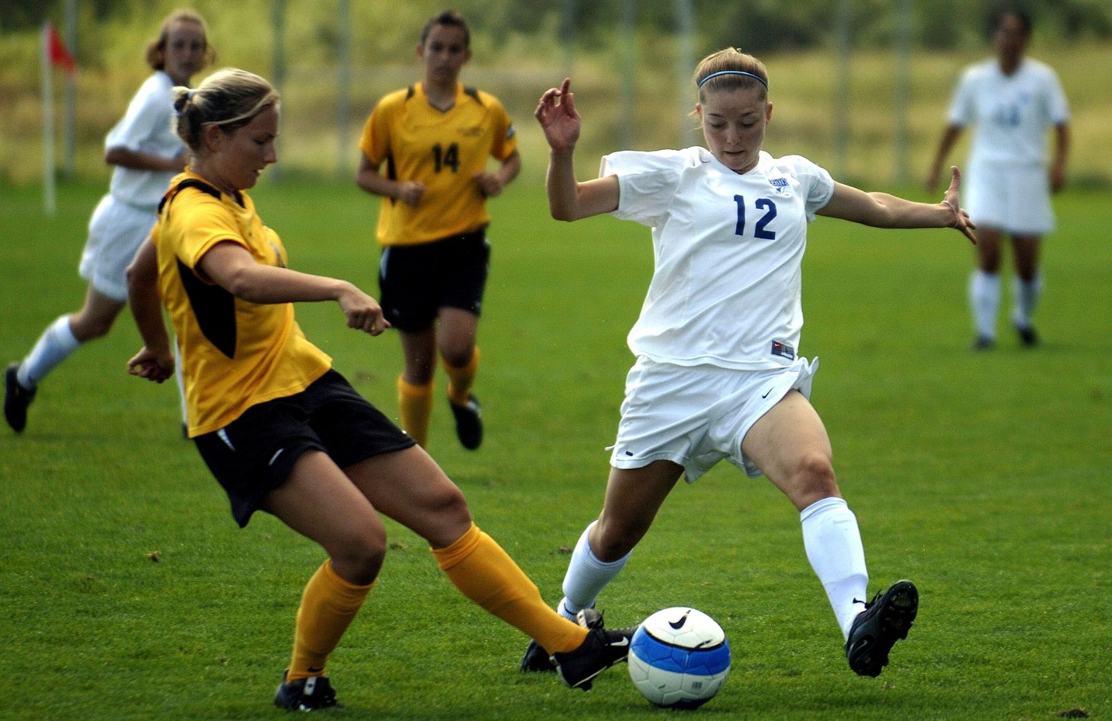 Calcio femminile: perché praticarlo fa bene