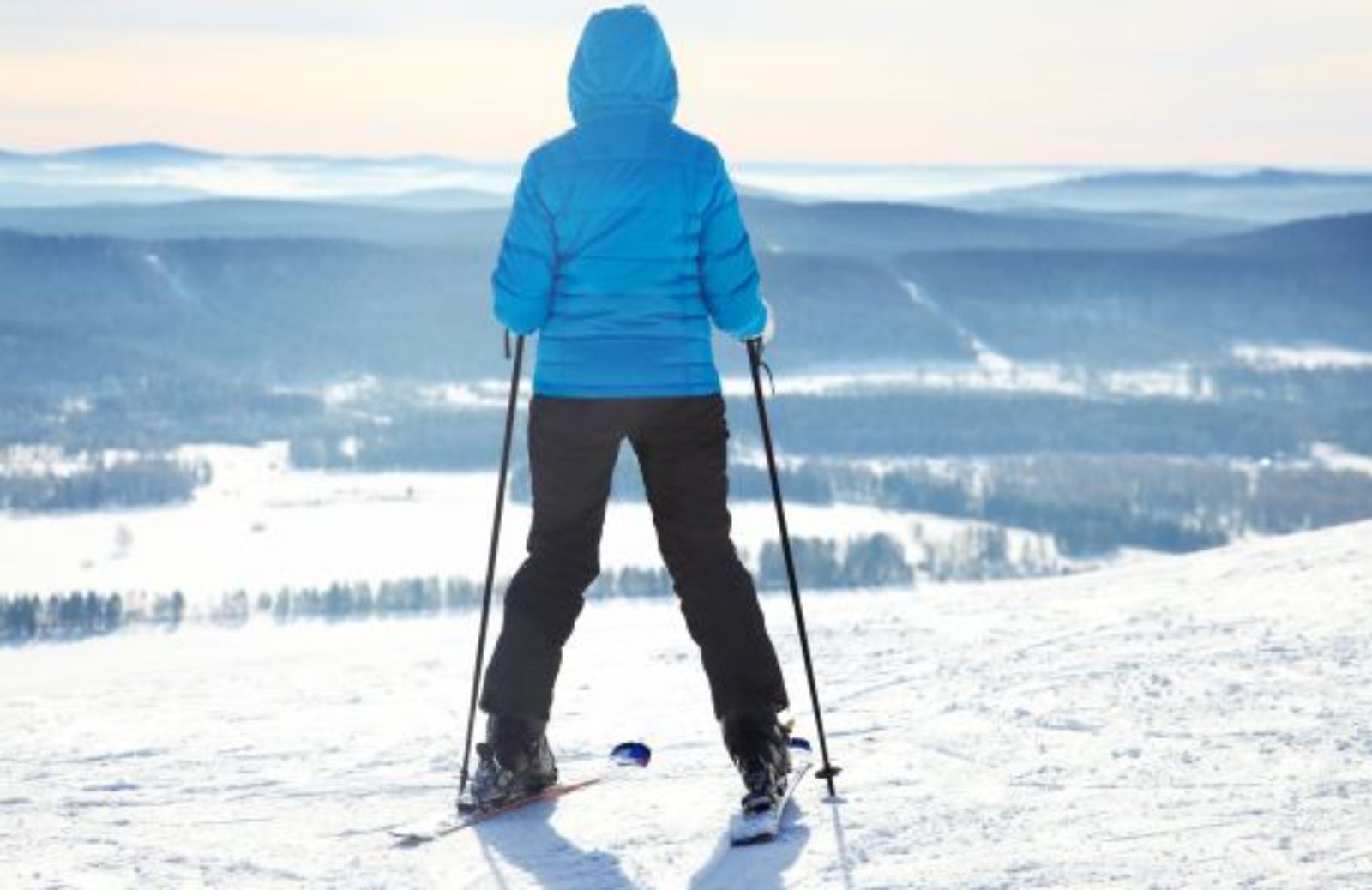 Come imparare a sciare: stare sugli sci