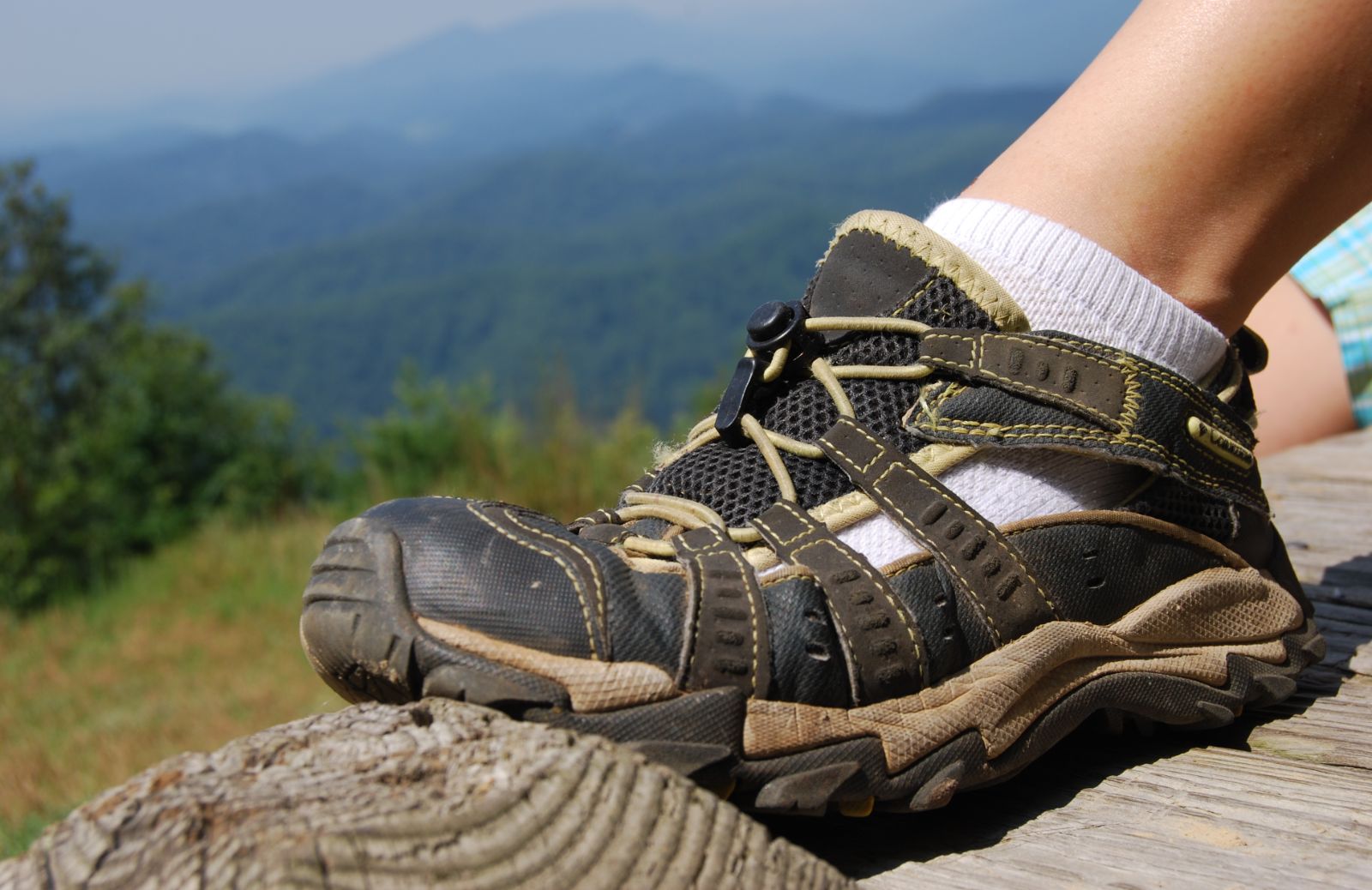 Come scegliere le scarpe per fare trekking