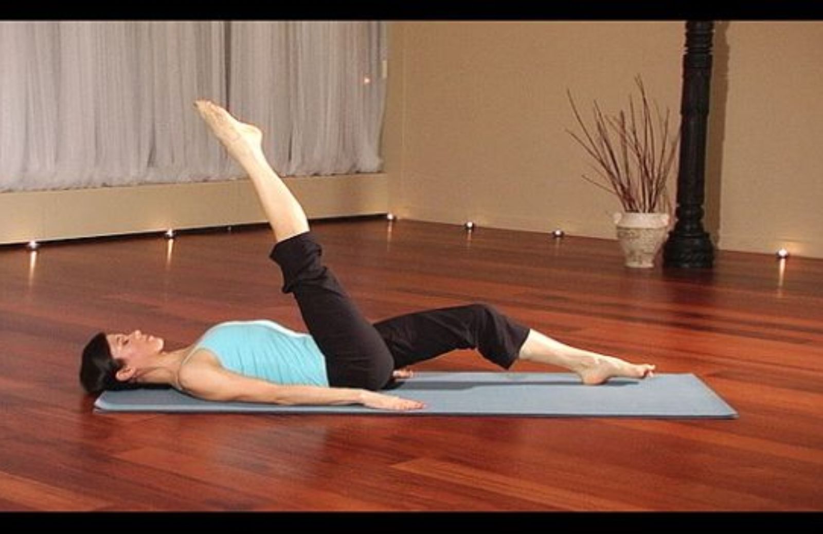 Come fare pilates in gravidanza: glutei e gambe - primo trimestre