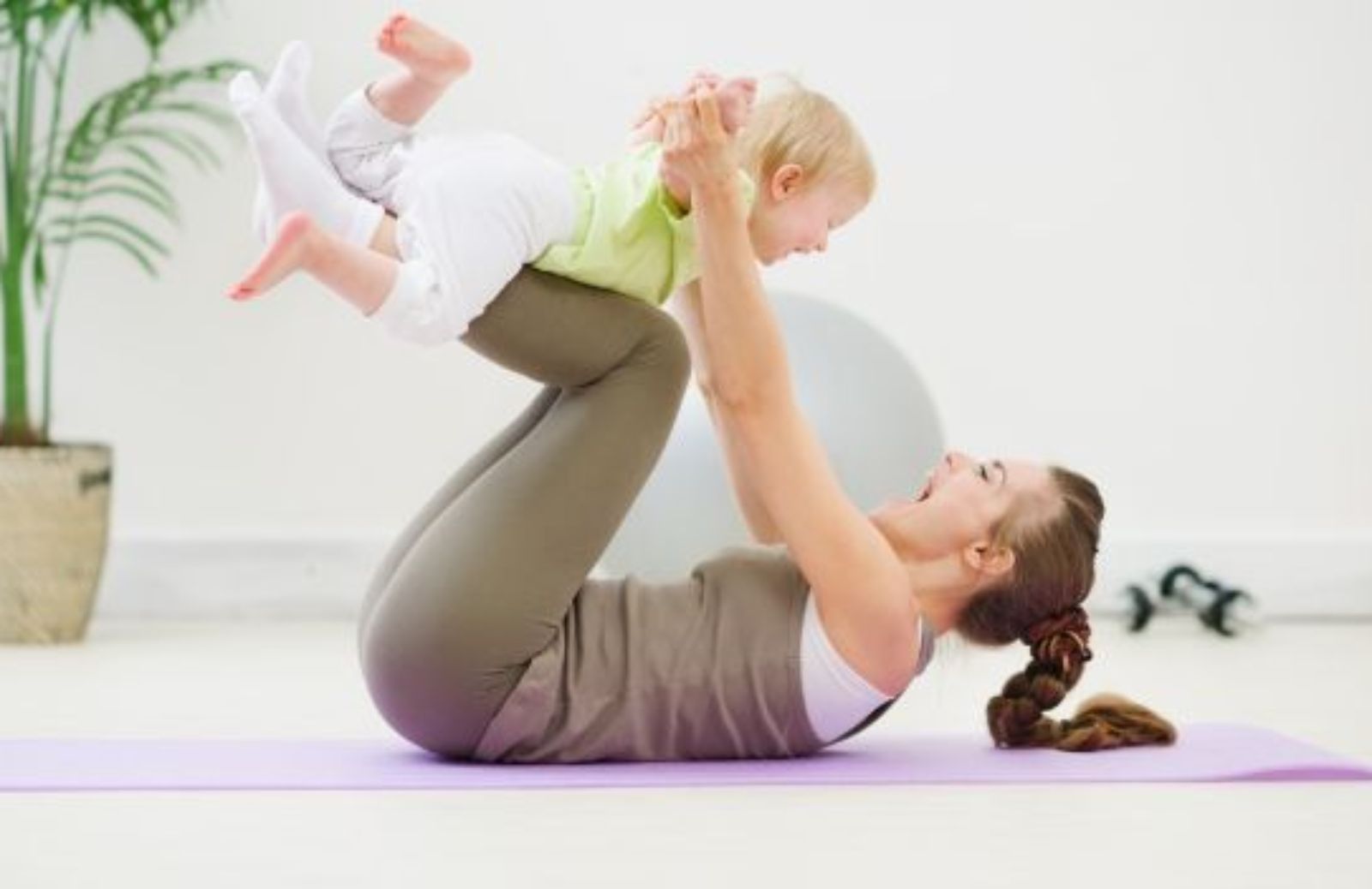 Come snellire il corpo e tonificare la pancia dopo la gravidanza