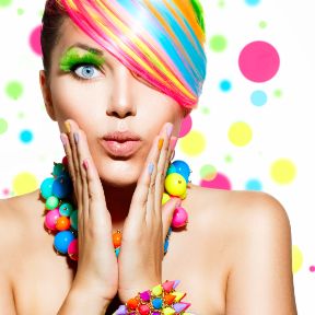 Qual è il colore di capelli che ti si addice di più?