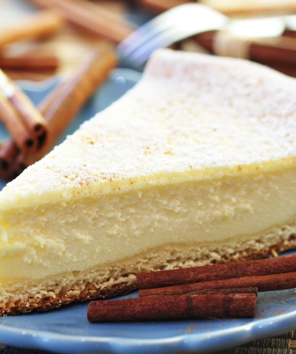 Pochissimi ingredienti per una cheesecake ricca di sapore... E aromatizzata alla cannella!