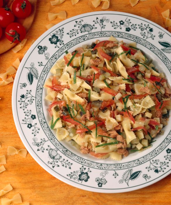 Insalata di pasta: nastrini al tonno