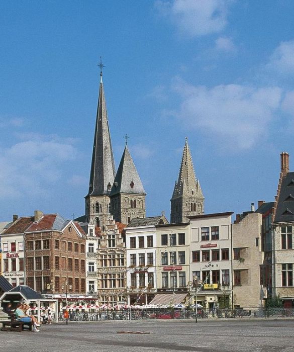 La città più 'green' del Belgio è Gand, in cui già da alcuni anni sono stati creati i 'meat-free thursdays': tutti i giovedì ogni locale deve inserire nel menù almeno un'opzione vegan.
