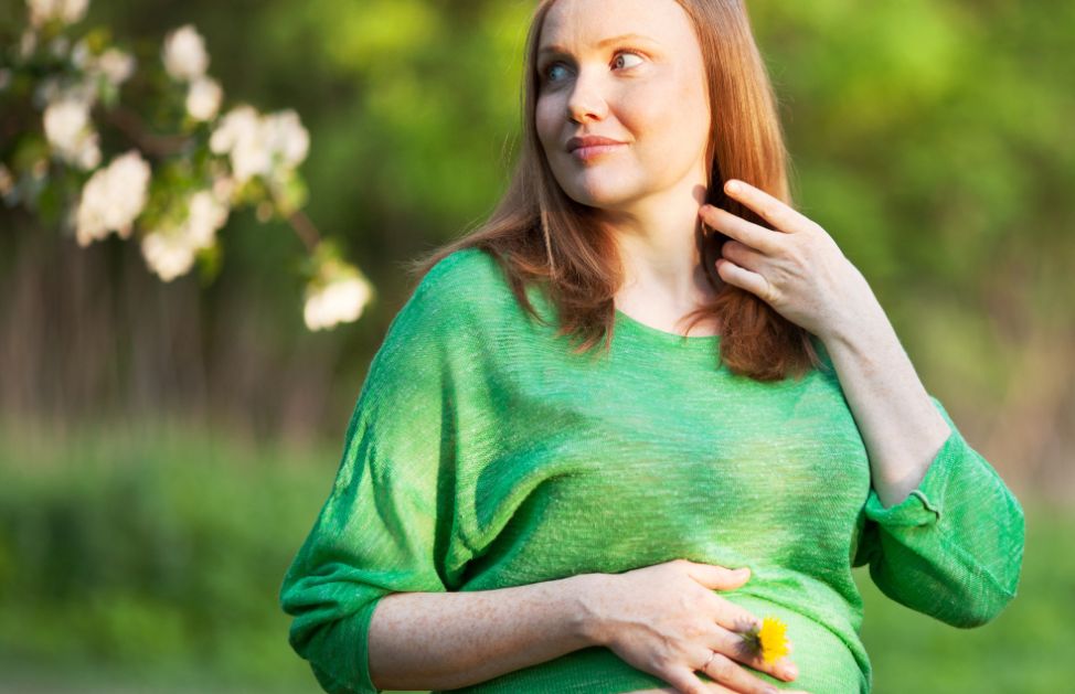 Tingersi i capelli durante la gravidanza fa male al bambino?