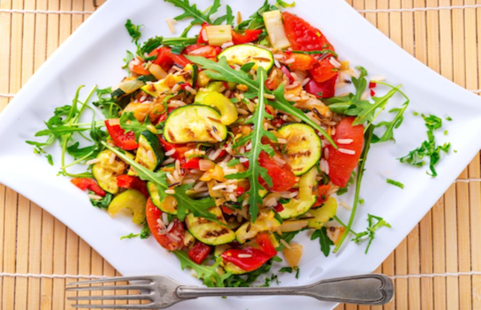 Come Fare Un Insalata Di Riso Con Ceci E Mandorle Deabyday