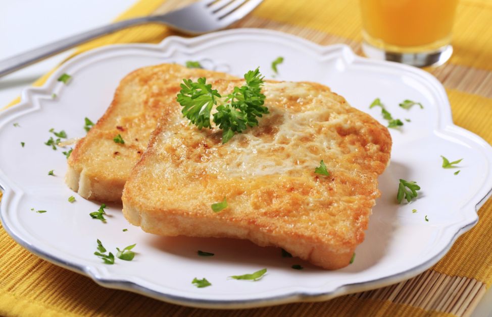 French Toast Salato Ricetta Semplice E Gustosa Anche Veg Deabyday
