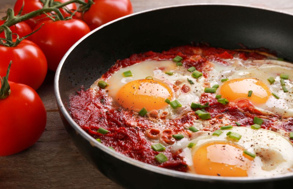 Uova In Purgatorio Origine E Ricetta Deabyday