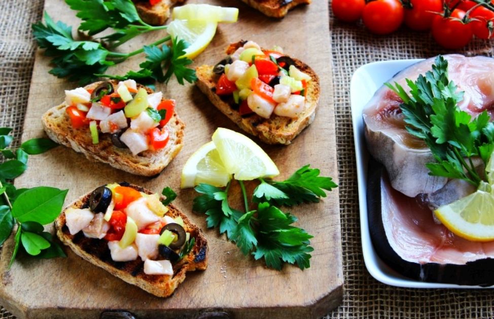 Sapore di mare: bruschette alla marinara | DeAbyDay