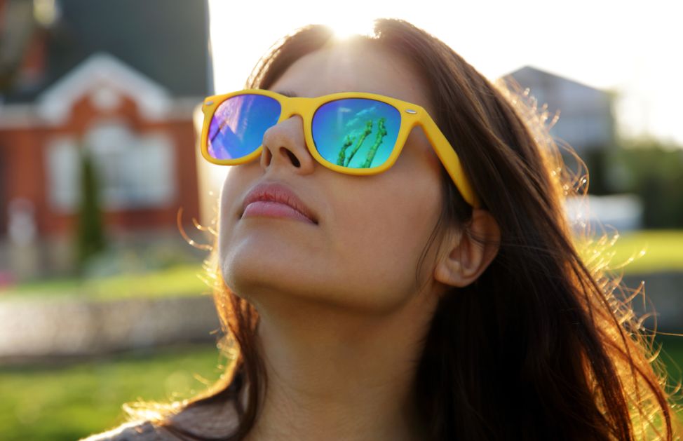 Come bisogna comportarsi in caso di bruciore agli occhi ...