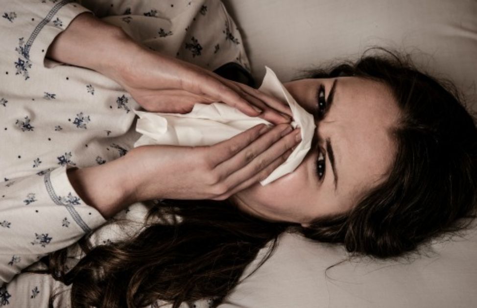 Come curare la tosse con i medicinali omeopatici DeAbyDay