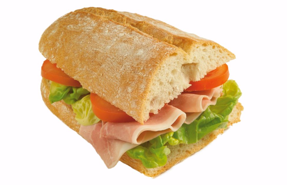 Facili da trasportare e ricchi di gusto: i panini ai pomodori secchi sono perfetti per uno spuntino in viaggio