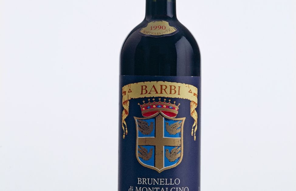 Vino toscano, il Brunello di Montalcino si accompagna bene ai piatti di terra. Tipicamente si associa al fagiano, il cinghiale, il tartufo e i funghi