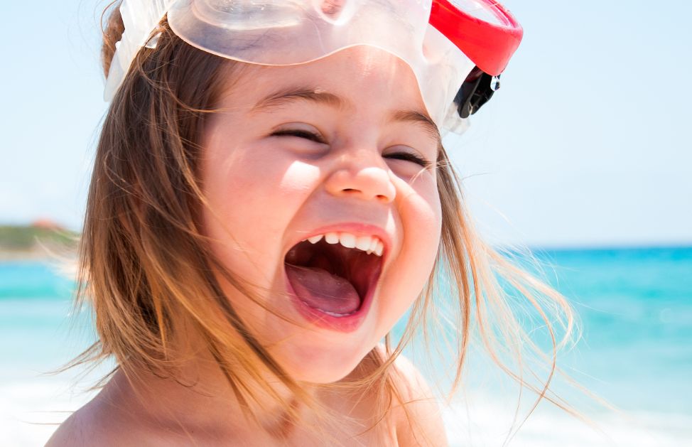 Scegliere il costume per i propri bambini significa scegliere modelli comodi, colorati e divertenti, senza dimenticare di fare attenzione ai materiali e tessuti!